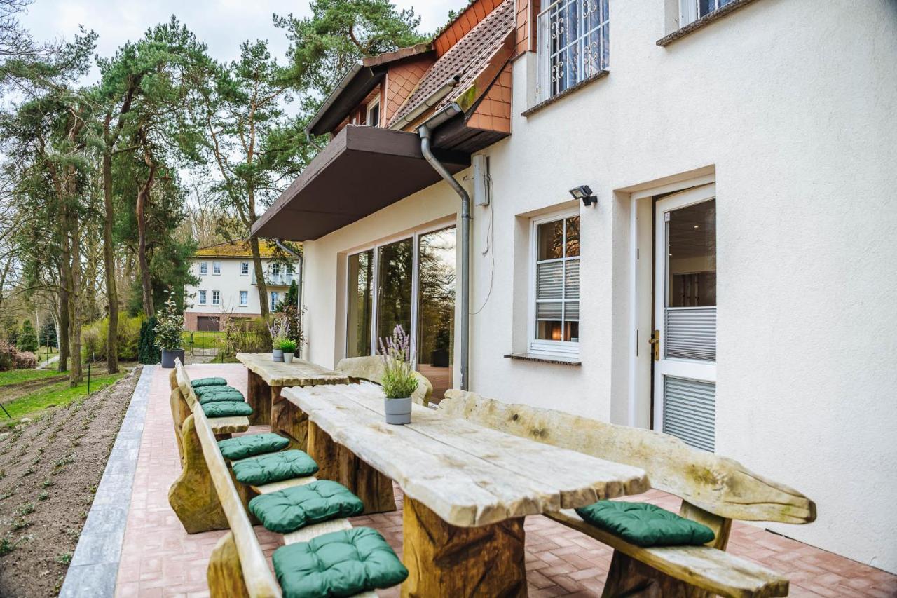 XXL Ferienhaus Goldberger See - Sauna - 16 Personen Exterior foto