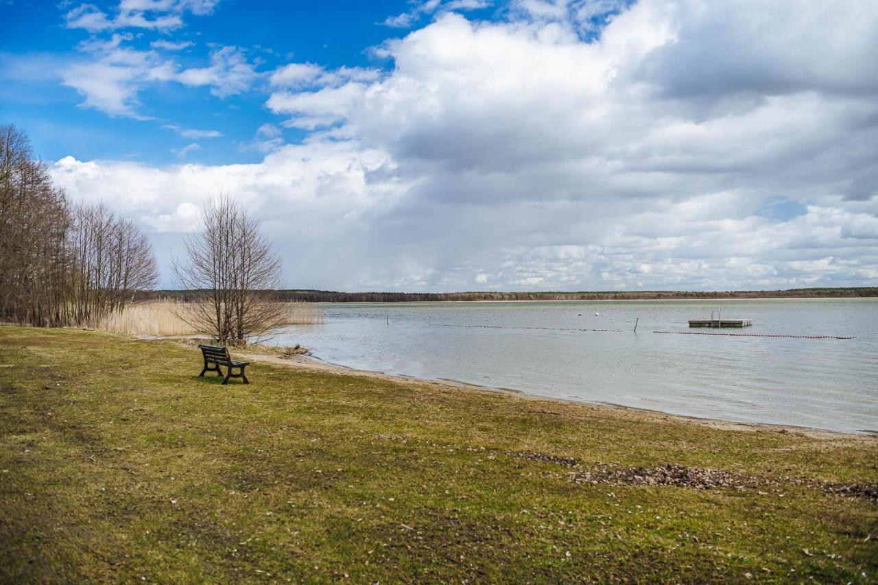 XXL Ferienhaus Goldberger See - Sauna - 16 Personen Exterior foto