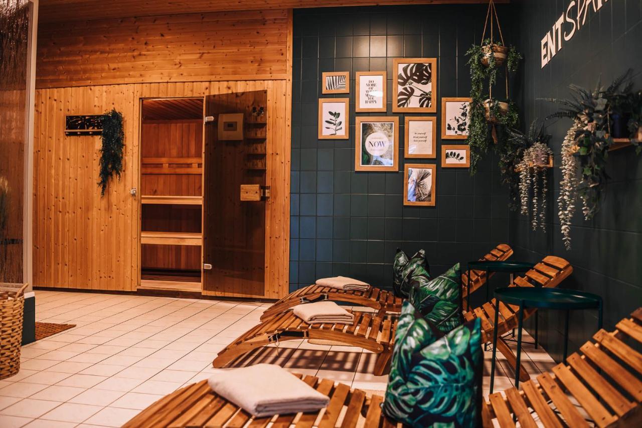 XXL Ferienhaus Goldberger See - Sauna - 16 Personen Exterior foto