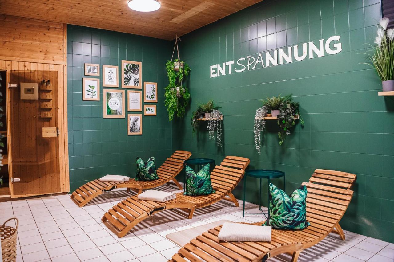 XXL Ferienhaus Goldberger See - Sauna - 16 Personen Exterior foto