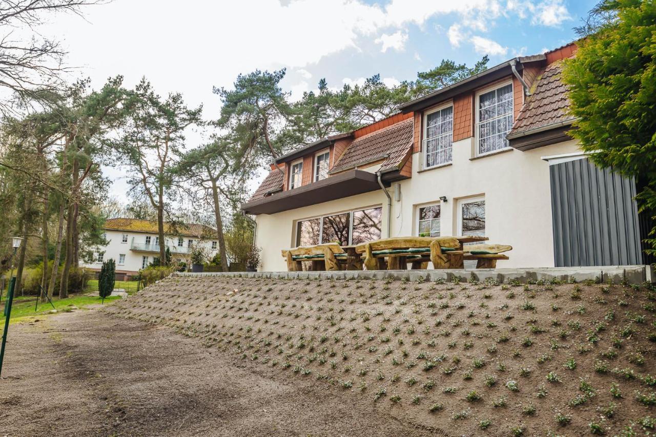 XXL Ferienhaus Goldberger See - Sauna - 16 Personen Exterior foto