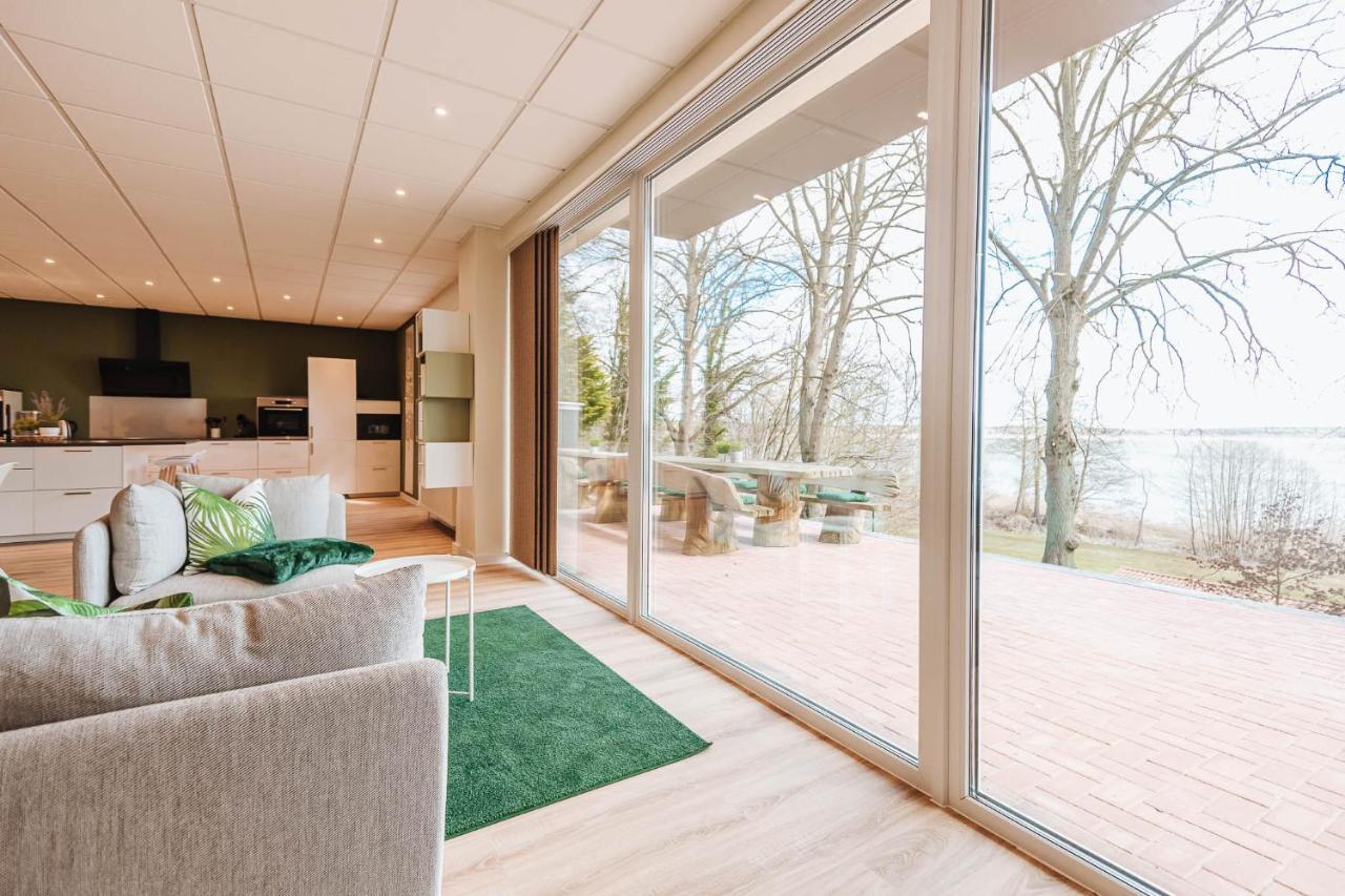 XXL Ferienhaus Goldberger See - Sauna - 16 Personen Exterior foto