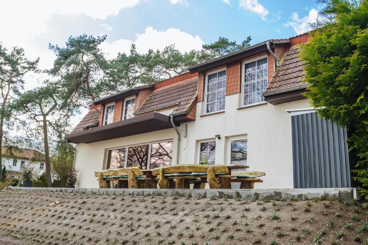 XXL Ferienhaus Goldberger See - Sauna - 16 Personen Exterior foto